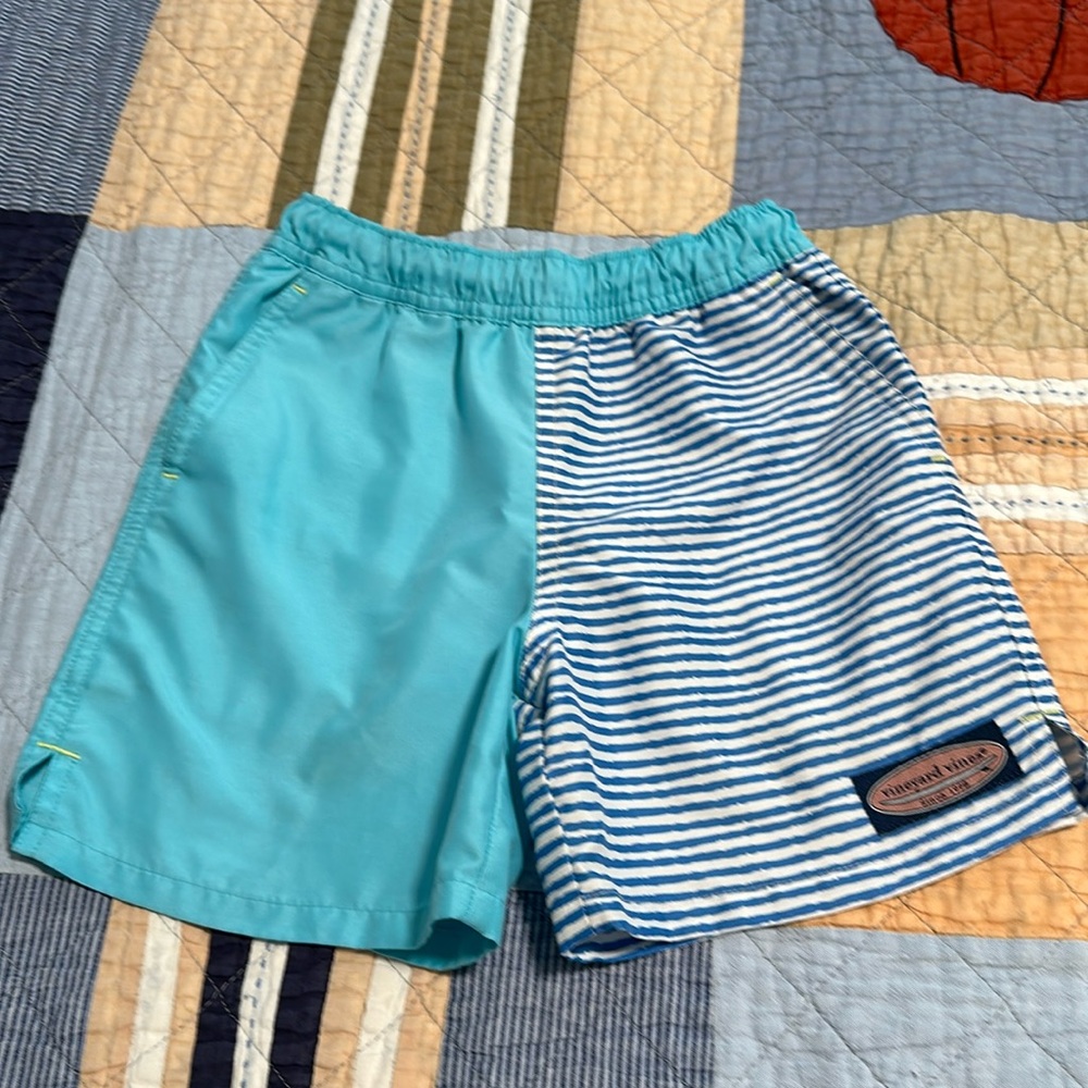 Boys Vineyard Vines Bathing Suit size 5